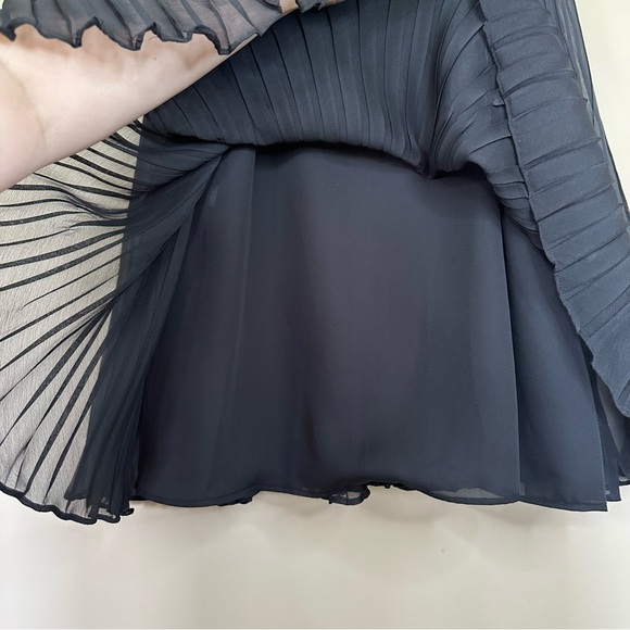 Loft Little Black Dress Women Size 2 Classic Pleated Spaghetti Strap Flowy Flare - Picture 4 of 10